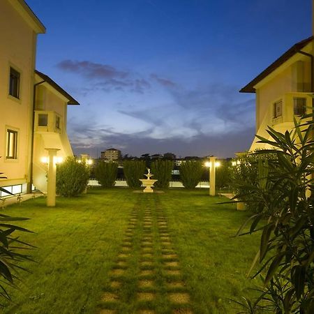 อัลบา โฮเต็ล ตอเร เมารา Hotel โรม ภายนอก รูปภาพ
