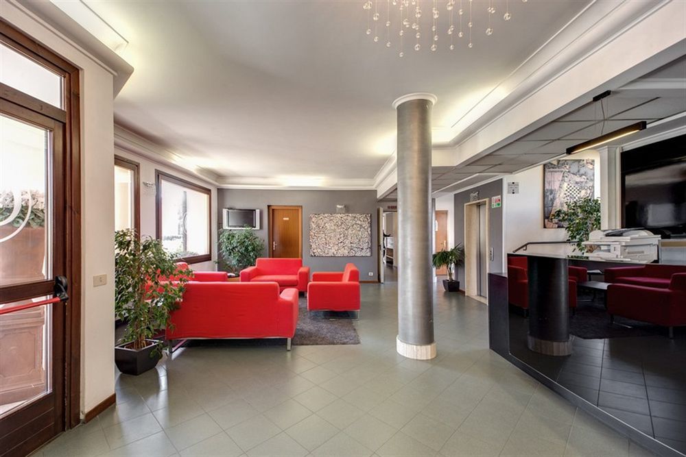 อัลบา โฮเต็ล ตอเร เมารา Hotel โรม ภายนอก รูปภาพ